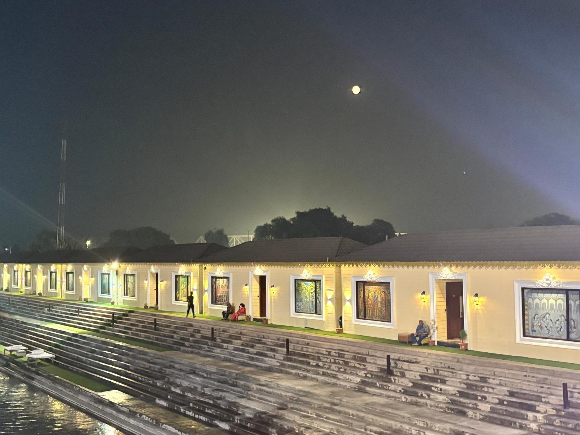 Ayodhya Haat Luxury Cottages エクステリア 写真